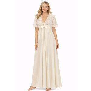 American Vintage 1970s Ivory Lace Chiffon Bridal Robe Gown Unbranded Small P